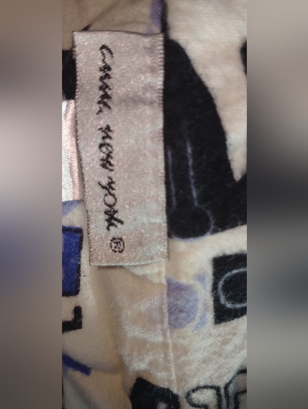 Women's Flannel Dog Print Pajama Set - Picture 6 of 6